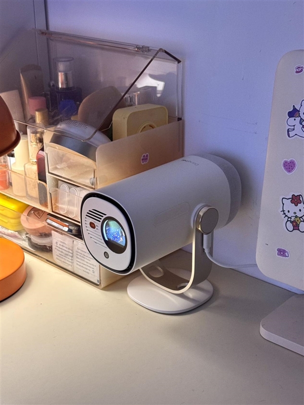 DLP技术的当贝Smart1备受青睐pg电子2025年卧室投影仪哪个好(图4)